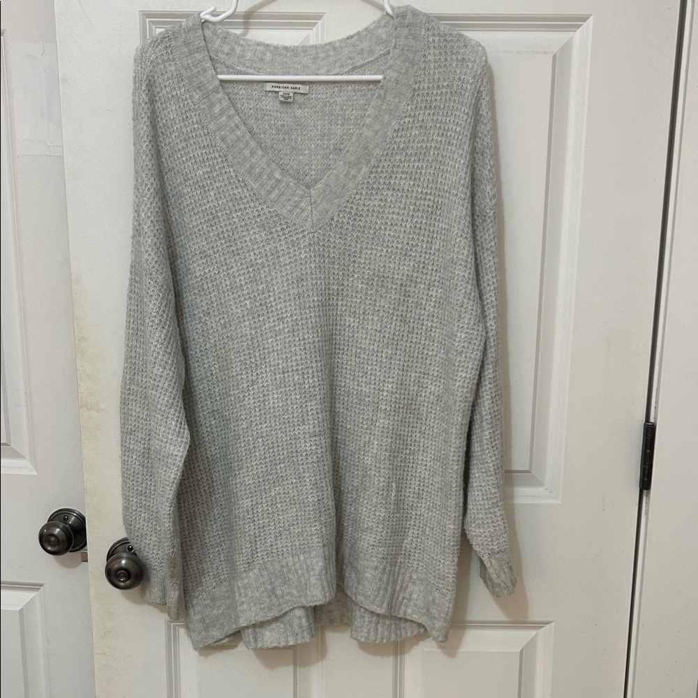 American Eagle Outfitters V-Neck Sweater size small light gray oversized sweater